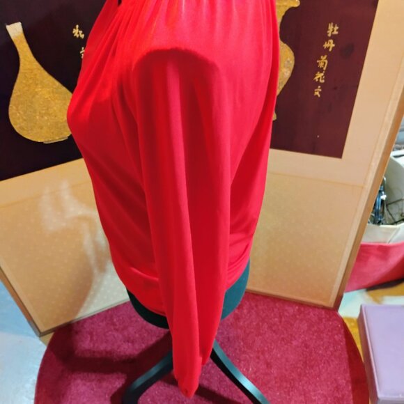 Michael Kors blouse with gold chin - Picture 3 of 6